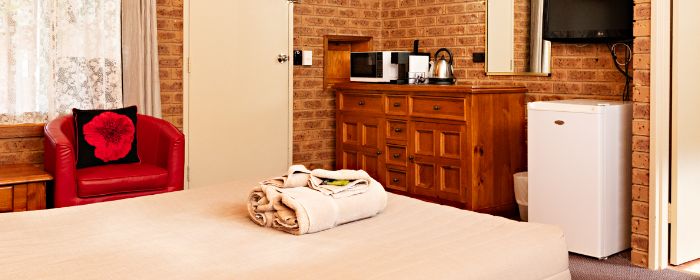 Carriage Motor Inn Deluxe Suite Room Carriage Motor Inn Deluxe Suite Room